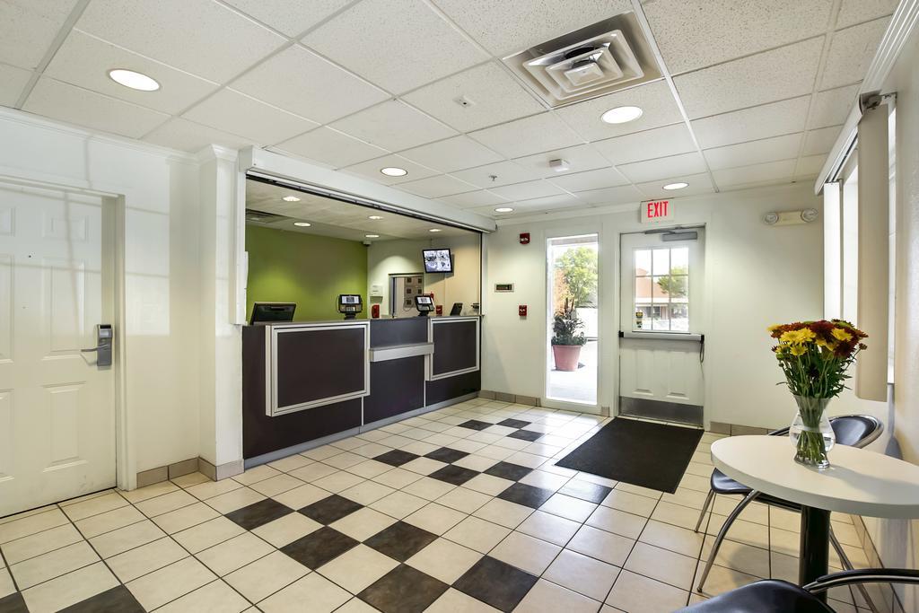 Studio 6-East Brunswick, Nj - Nyc Area Екстериор снимка