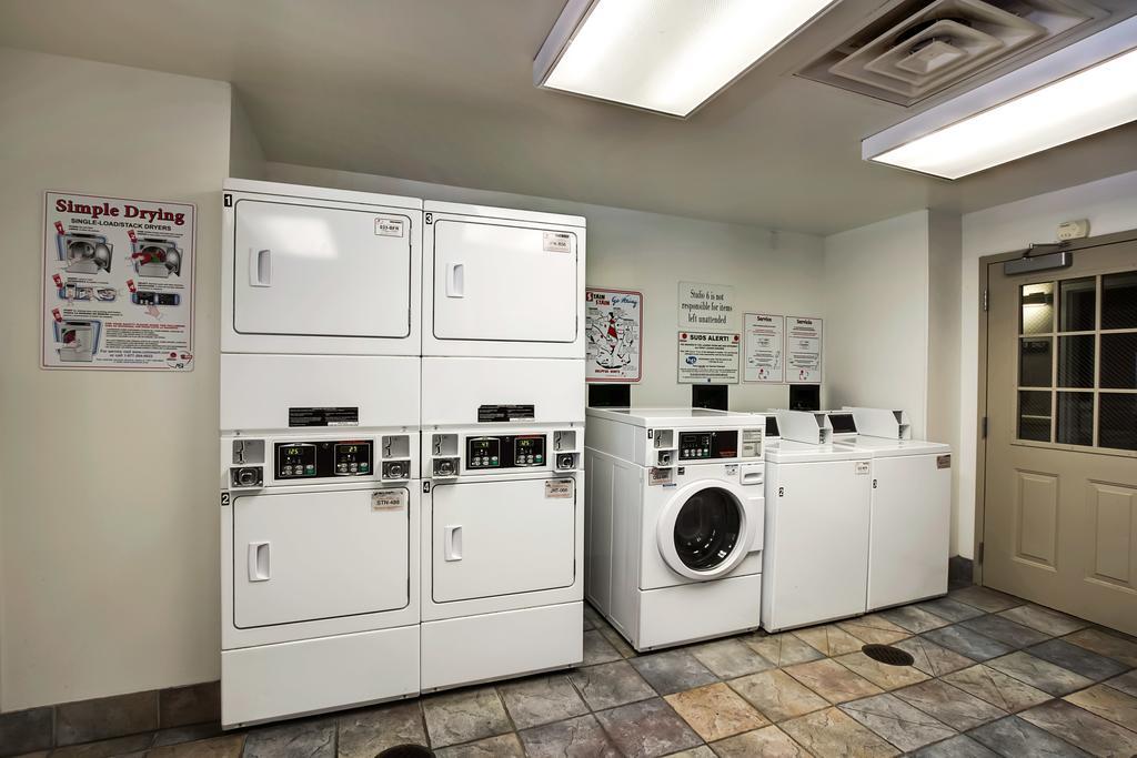 Studio 6-East Brunswick, Nj - Nyc Area Екстериор снимка