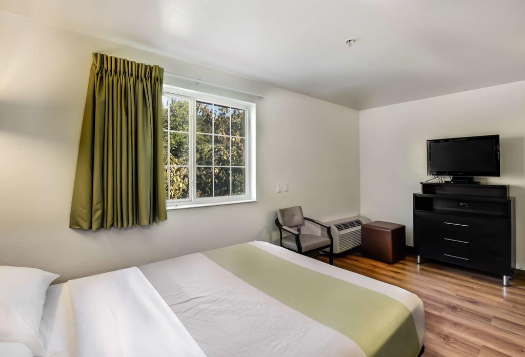 Studio 6-East Brunswick, Nj - Nyc Area Екстериор снимка